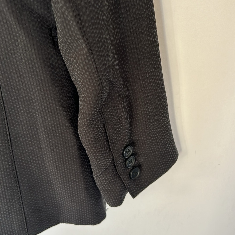 Smythe 90s Oversized Blazer in Sandwashed Black - Picture 8 of 11